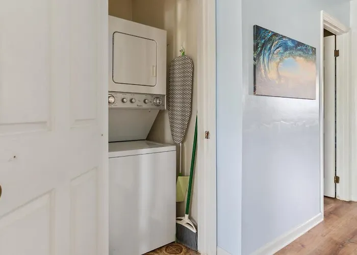 Renovated 1-bedroom With Pool, Bikes, & Access In North Ocean City, Md * Ocean City