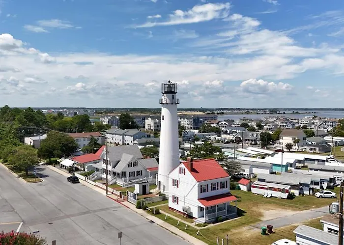 Renovated 1-bedroom With Pool, Bikes, & Access In North Ocean City, Md Apartment