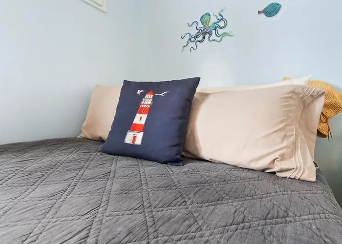 Renovated 1-bedroom With Pool, Bikes, & Access In North Ocean City, Md * Ocean City