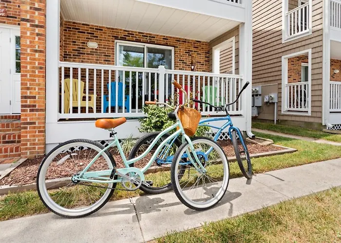 Renovated 1-bedroom With Pool, Bikes, & Access In North Ocean City, Md *